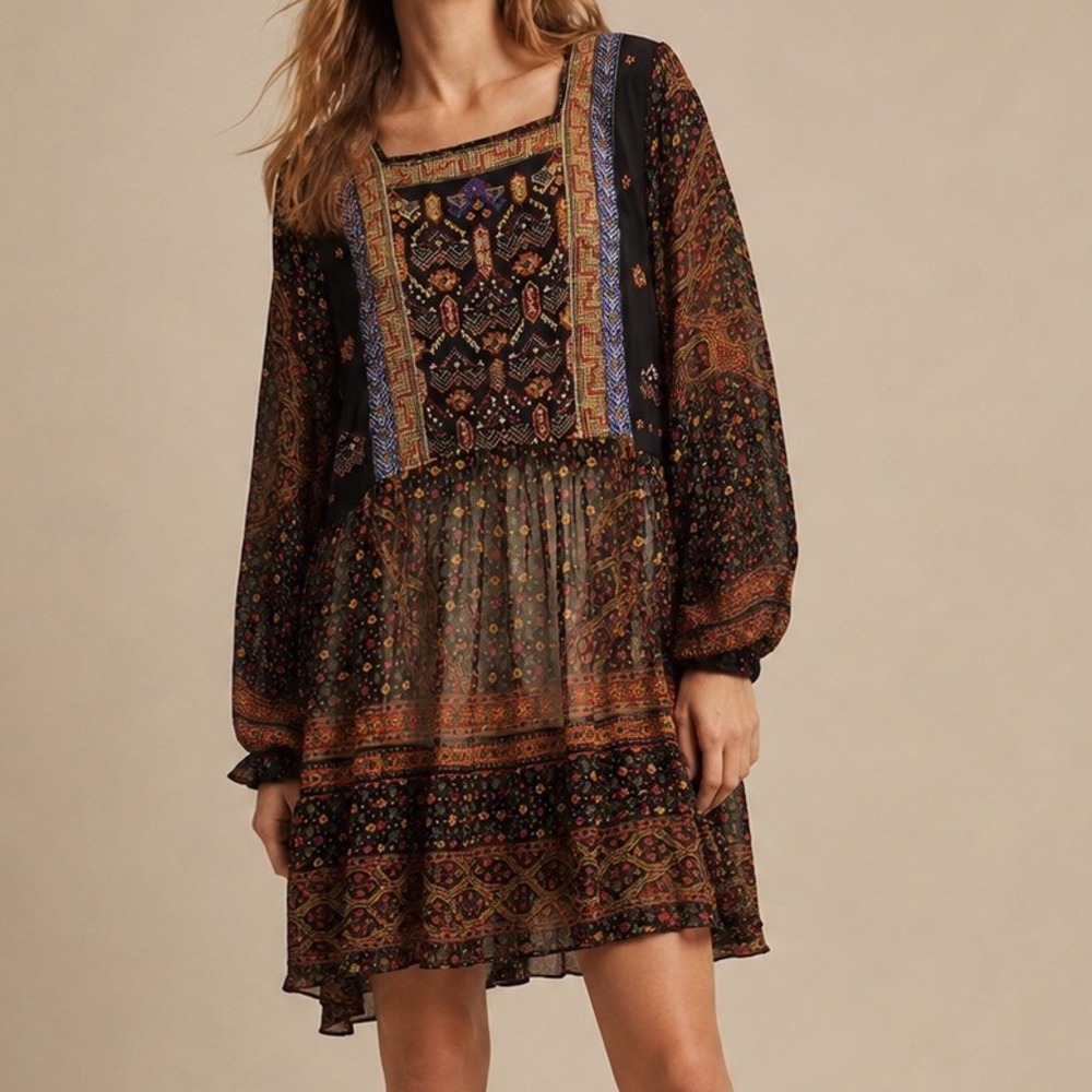 Akemi + Kin Anthropologie Munro Beaded Embroidered Boho Tunic Dress  Floral B3
